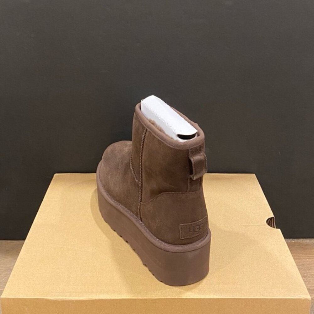 UGG Women's Classic Mini Platform Brown Short Ankle Boots Bootie Shoes NEW - Picture 3 of 5